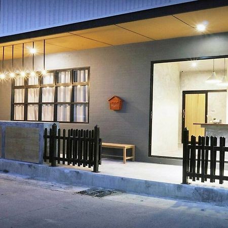 芭东经济酒店 布吉 外观 照片